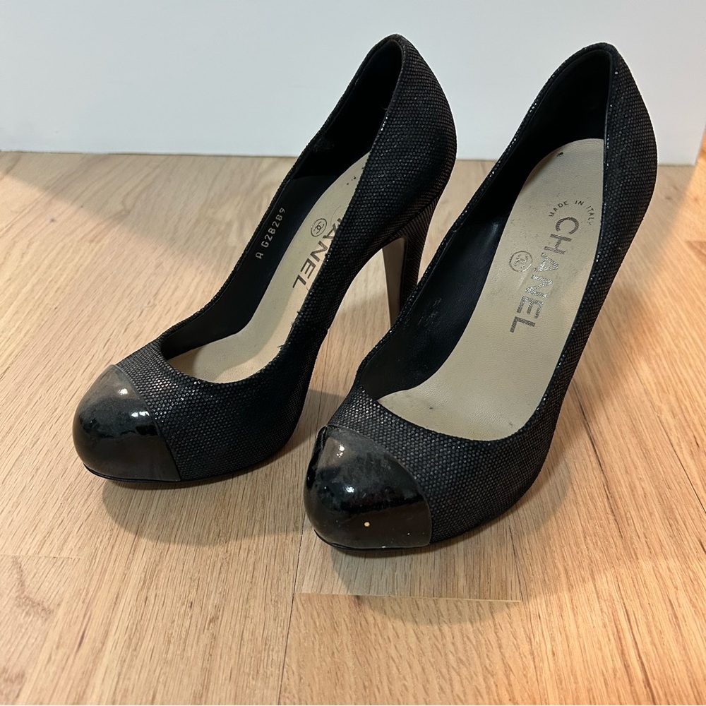 CHANEL Black Snakeskin Women's Heels